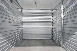 10' x 10' drive-up storage unit