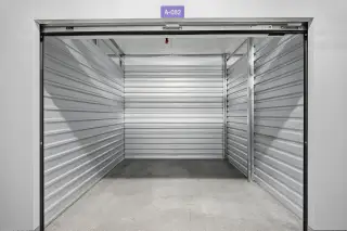 10' x 10' interior storage unit